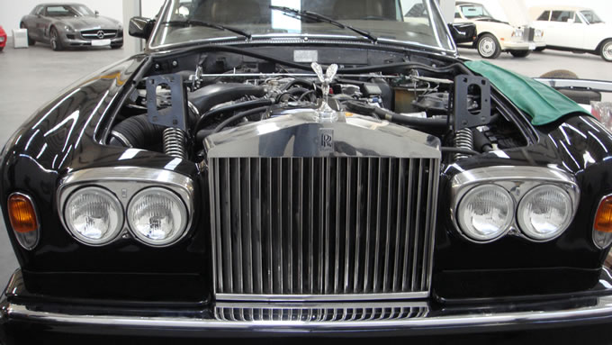 Restauro completo de um Rolls Royce Corniche II