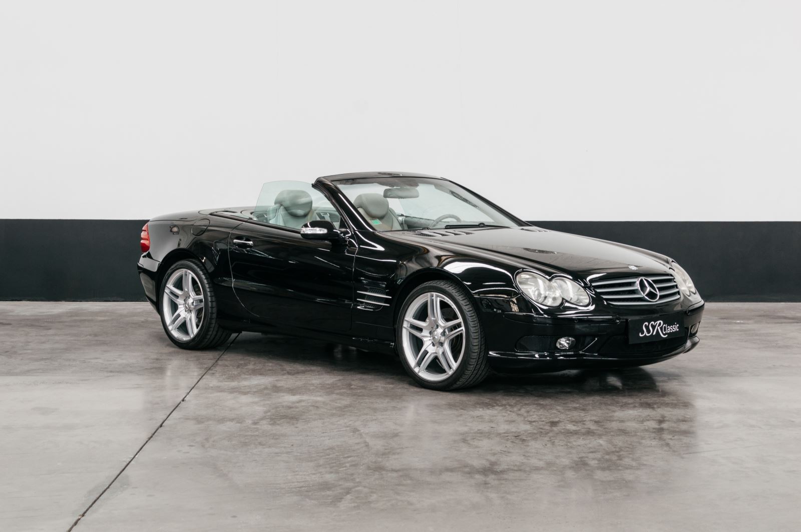 2002 Mercedes Benz SL 500