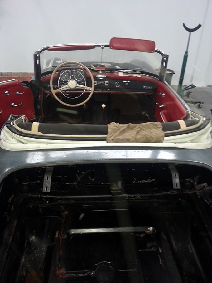 Restauro de um Mercedes Benz 190 SL Coupé de 1958