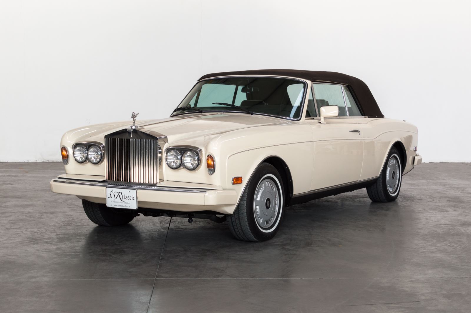 1986 Rolls Royce Corniche II Cabrio