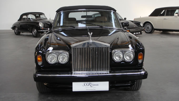 Rolls Royce Corniche II Complete Restauration