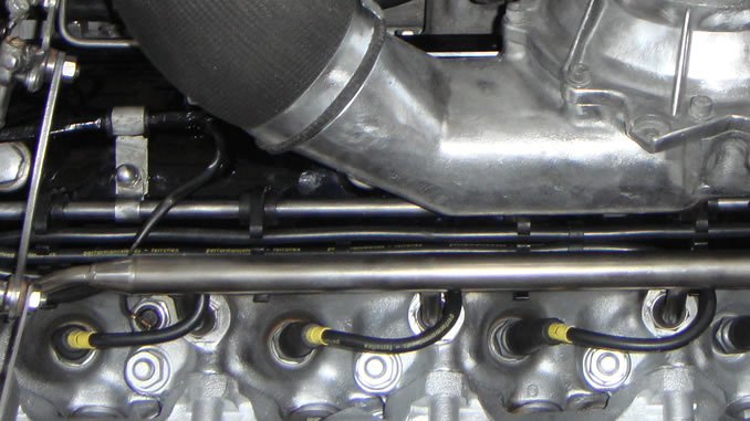 Motor 6.7 V8 - Complete Restauration. Motor 6.7 V8 - Complete Restauration.